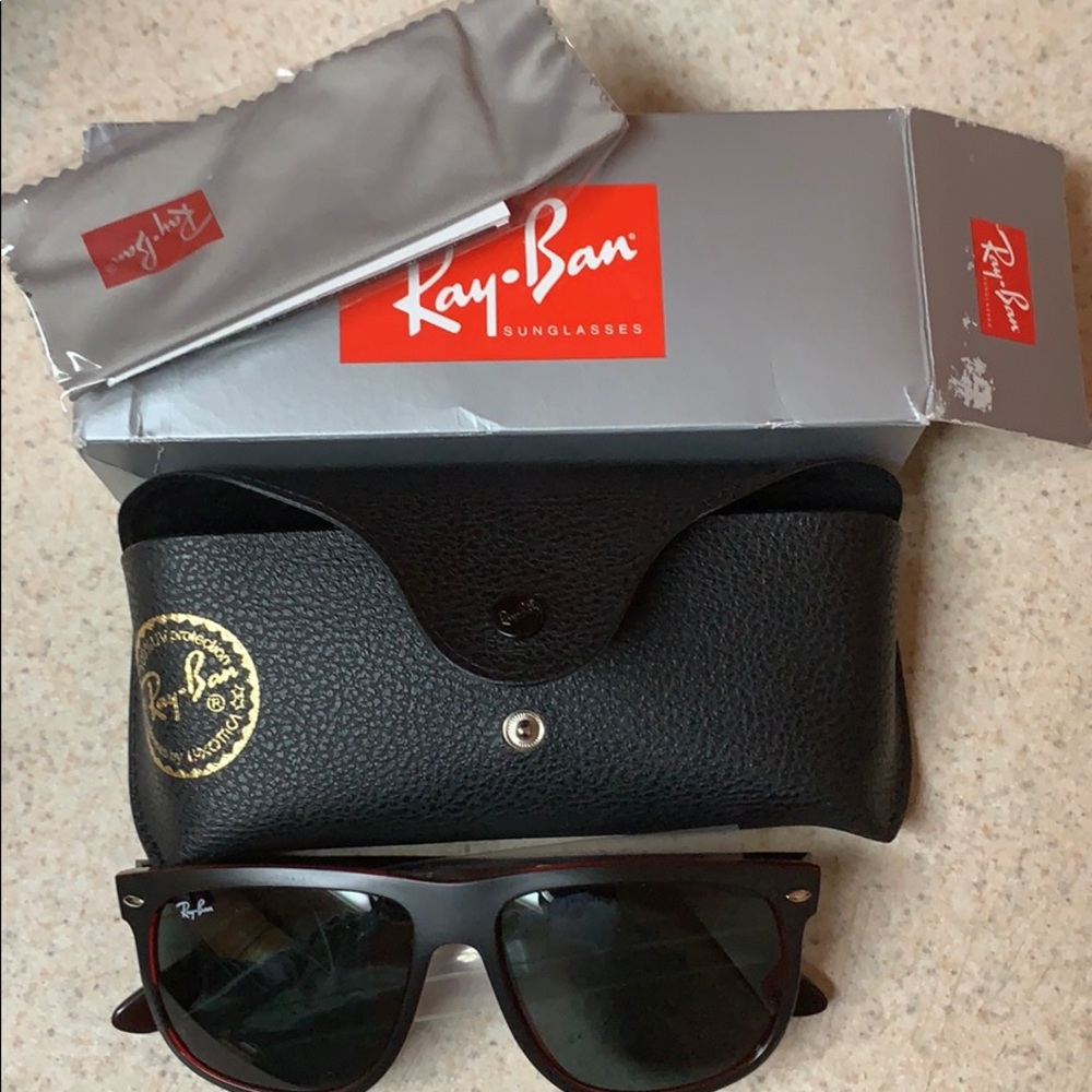 *SOLD* RayBan RB4147 - RED - *Brand New* - Unisex